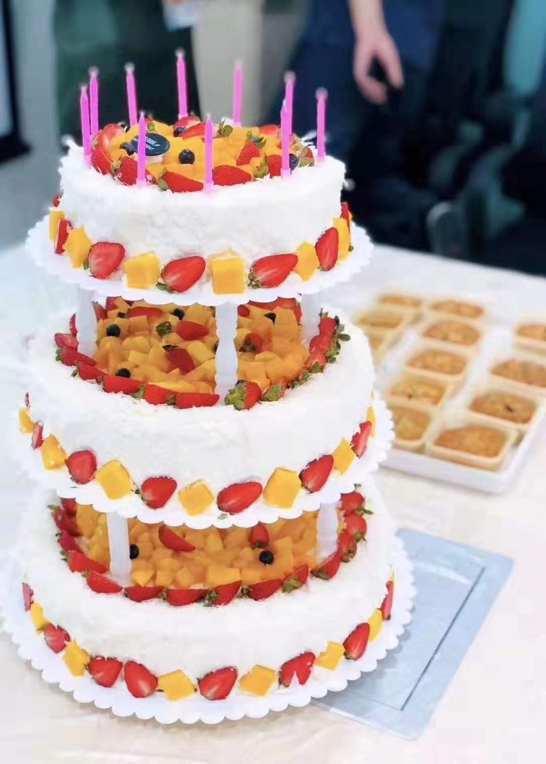 九月生日會遇上中秋宴，雙倍關(guān)懷雙倍幸福！