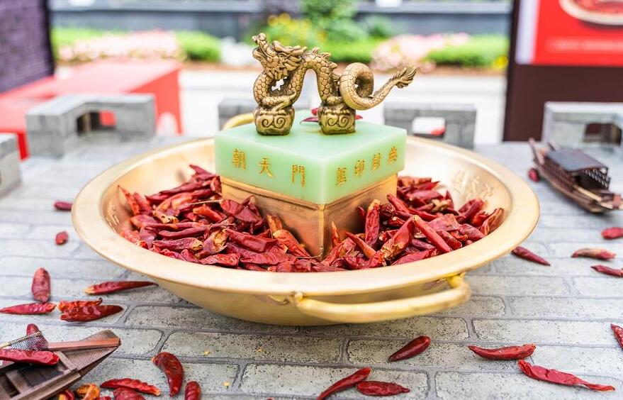 和田開火鍋加盟店怎么經(jīng)營，前景好嗎？