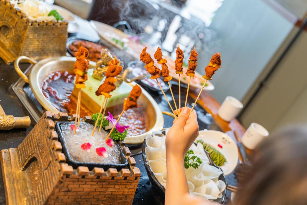 耒陽(yáng)開(kāi)火鍋加盟店，如何低成本運(yùn)營(yíng)？