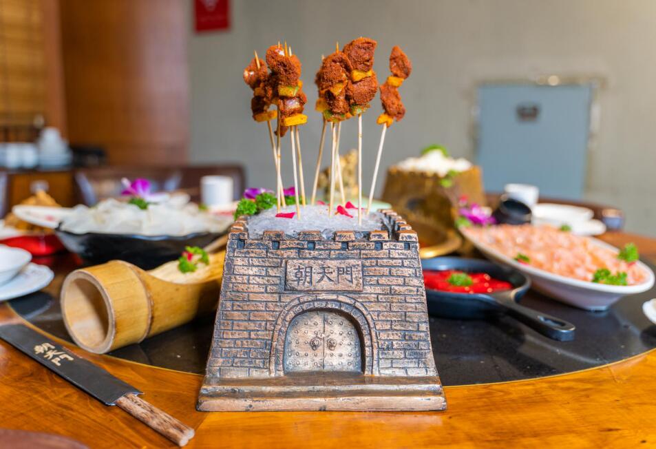 天長(zhǎng)開火鍋加盟店，需了解這幾個(gè)行業(yè)趨向！