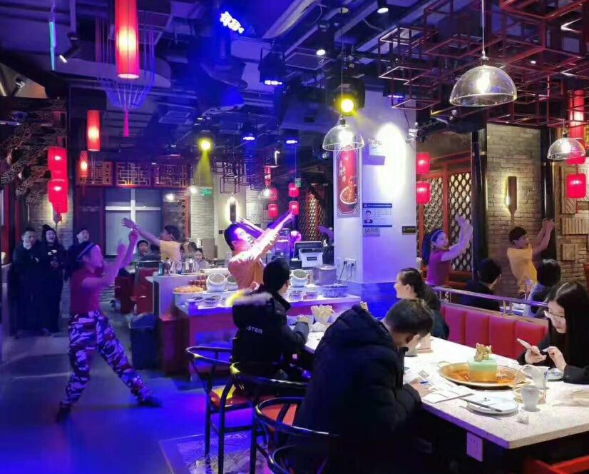 重慶人吃火鍋有多怪？這些用餐習(xí)慣讓人瞠目！