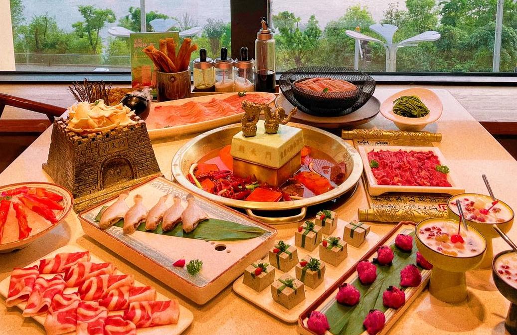 來(lái)重慶吃朝天門火鍋，享受舌尖上的非遺盛宴！