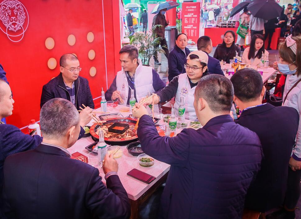 開火鍋店用好這四個(gè)消費(fèi)密碼，客流量倍增！