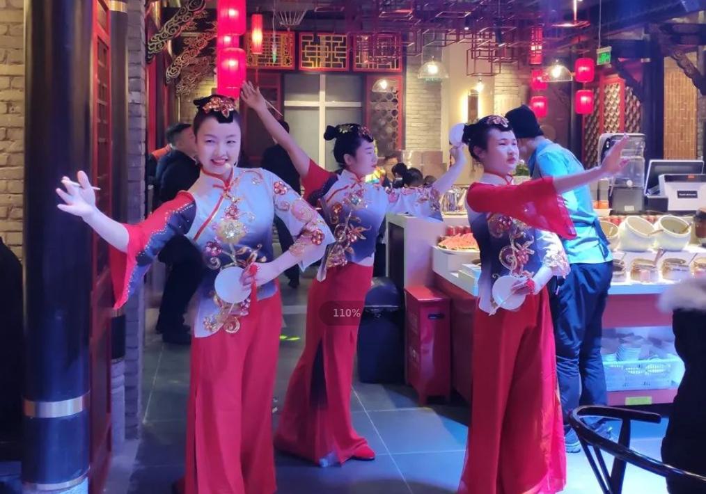 餐飲店打造特色場(chǎng)景重要嗎？