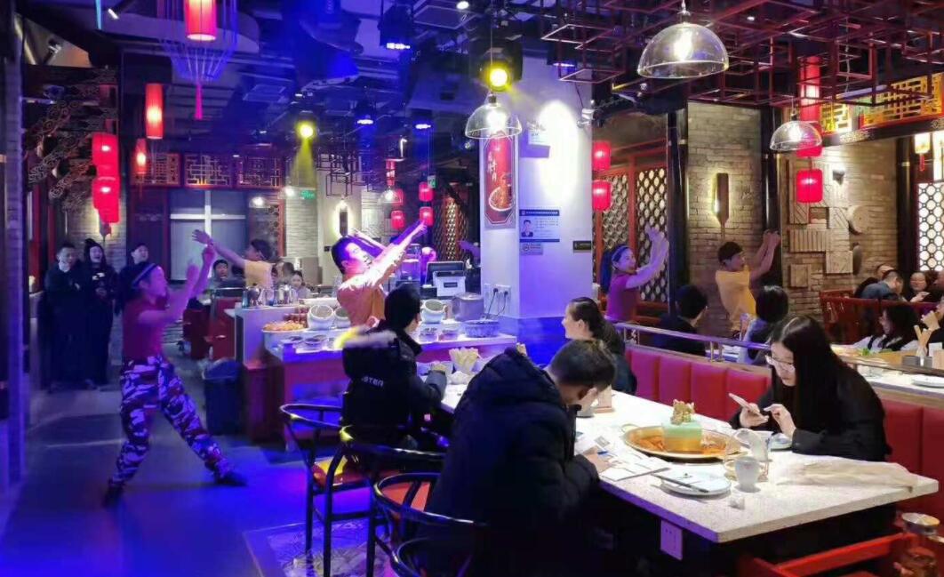 導(dǎo)致餐飲店倒閉的五個大坑，分享慘痛經(jīng)歷！