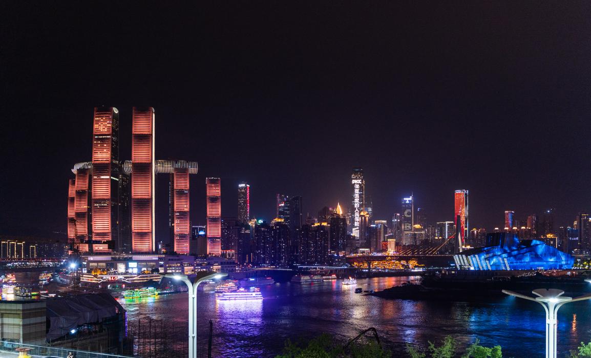 國慶十一重慶游，正宗火鍋推薦，老字號非遺味盡在朝天門！