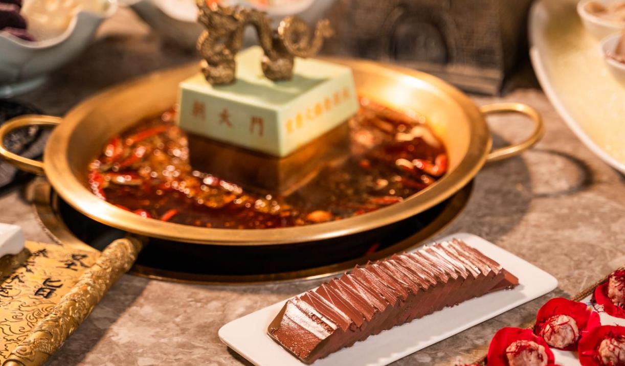 重慶火鍋，記得多吃鮮鴨血，補鐵就是補氣血！