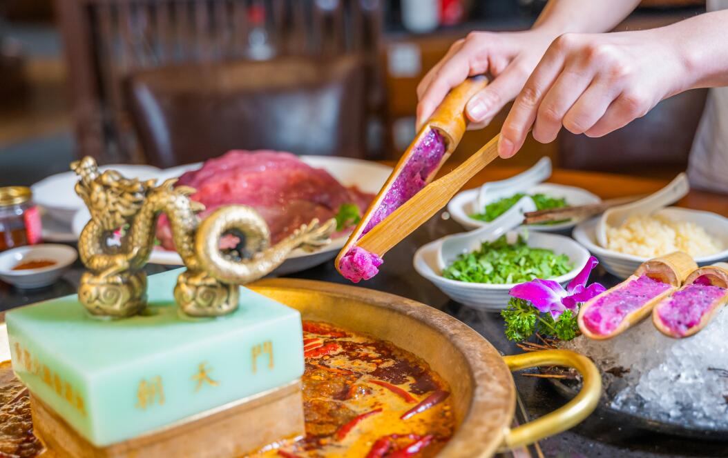 火鍋未來(lái)發(fā)展趨勢(shì)，開(kāi)一家火鍋店，這幾點(diǎn)要知道！