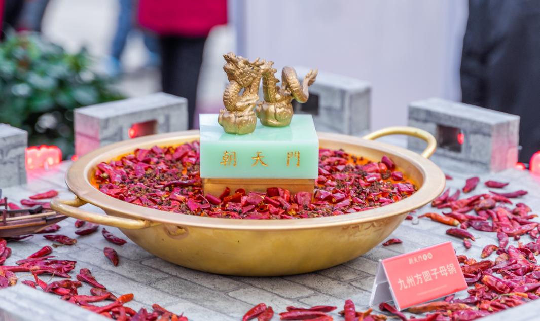 火鍋新品，魚(yú)籽豆腐，為什么深受女性食客的喜愛(ài)？