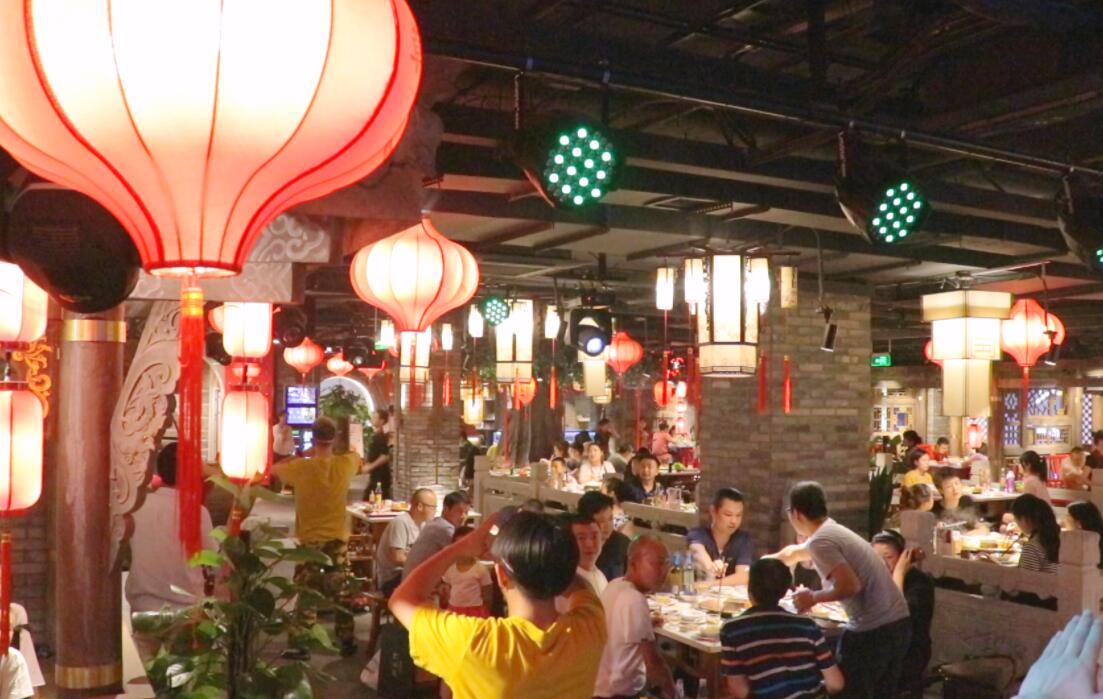 火鍋店燈光該怎么做？這樣設(shè)計(jì)就對(duì)了！