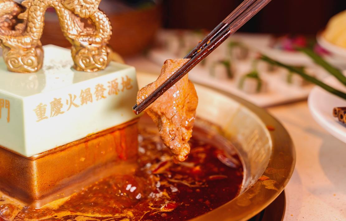 來重慶，火鍋好吃？還是串串好吃？