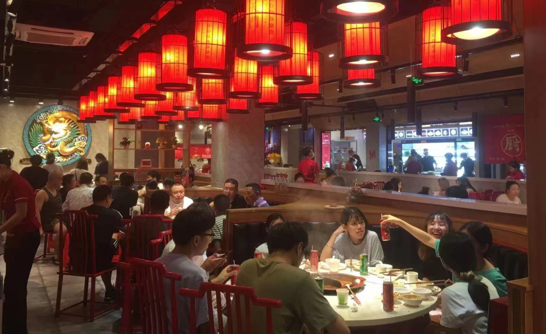 為什么年輕人喜歡吃，火鍋土豆粉？